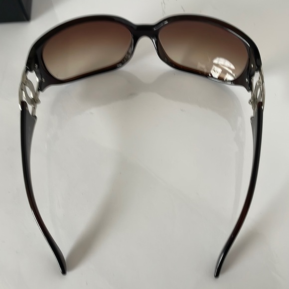 Authentic Sunglasses Chanel Large CC Silver Logo . - Picture 11 of 15